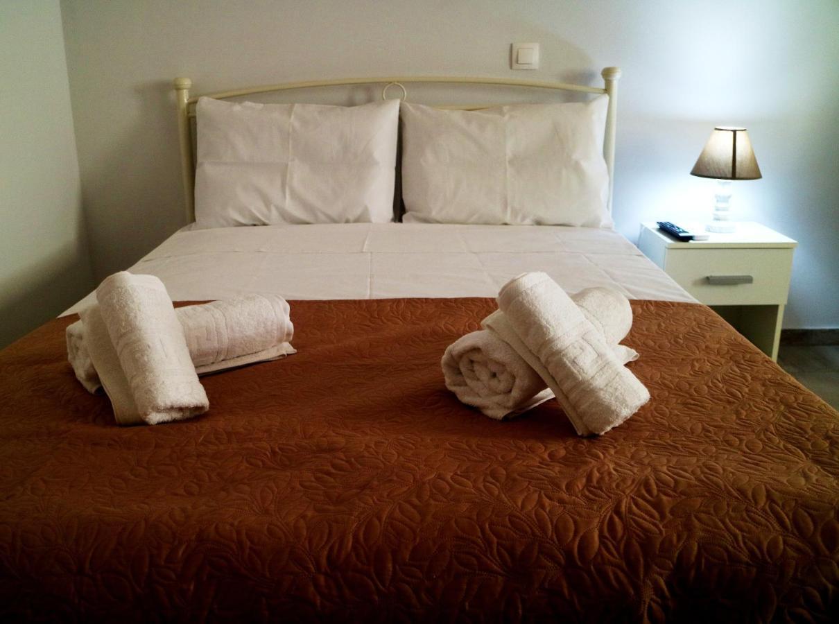 Christos Family Apartments Α Corfu  Екстериор снимка